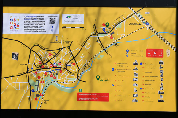 クトナーホラ観光マップ