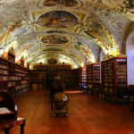 プラハにある世界一美しい図書館「ストラホフ修道院」への行き方＠チェコ【海外観光情報】